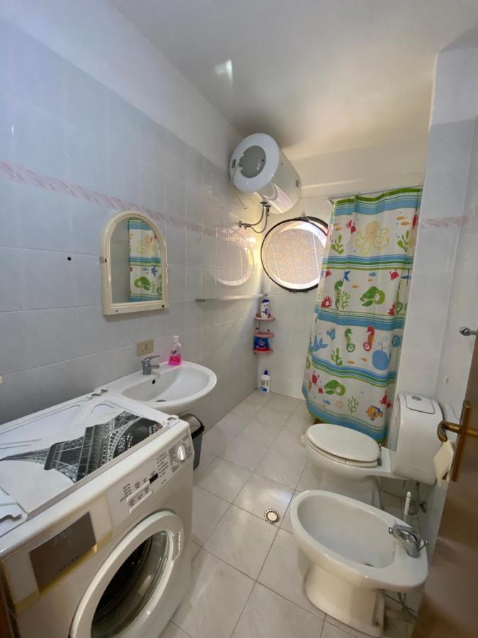 One Apartament Leilighet Durrës Eksteriør bilde